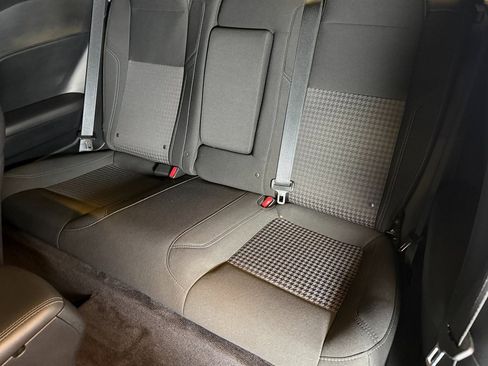 Used 2018 Dodge Challenger SXT w/ Blacktop Package image 21