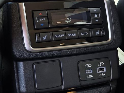 New 2026 Subaru Ascent Limited image 12