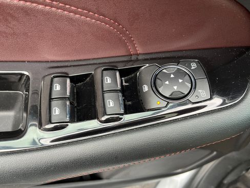 Certified 2020 Ford Edge Titanium w/ Equipment Group 301A image 27