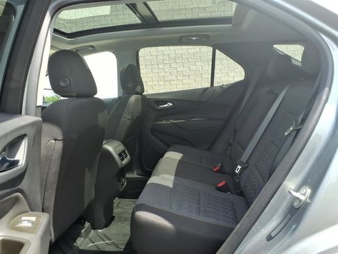 Used 2023 Chevrolet Equinox LT FWD image 13
