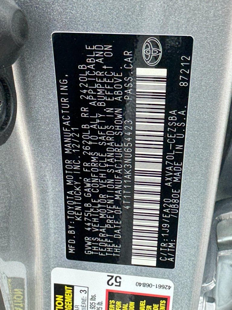 Used 2022 Toyota Camry SE w/ Cold Weather Package FWD image 30