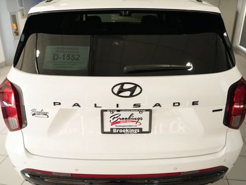 Used 2025 Hyundai Palisade Calligraphy AWD/4WD image 9
