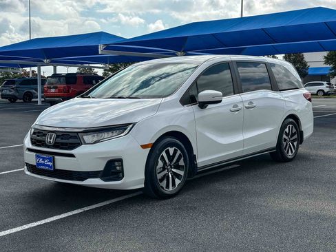Used 2026 Honda Odyssey EX-L image 10