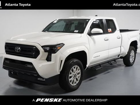 Used 2026 Toyota Tacoma SR5 RWD image 1