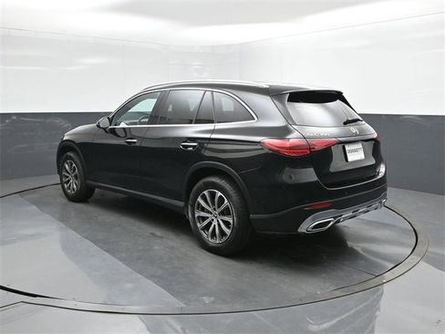 Used 2024 Mercedes-Benz GLC 300 image 5