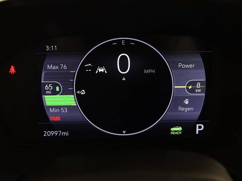 Used 2023 Chevrolet Bolt EUV Premier image 15