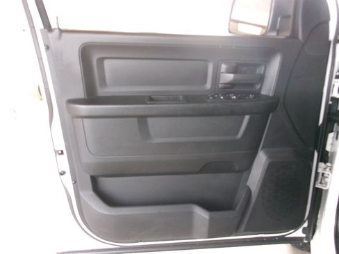 Used 2018 RAM 1500 Tradesman w/ Popular Equipment Group RWD image 10