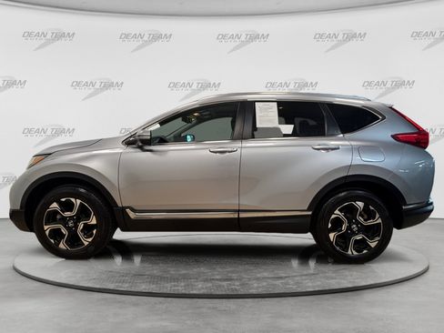 Used 2017 Honda CR-V Touring image 4