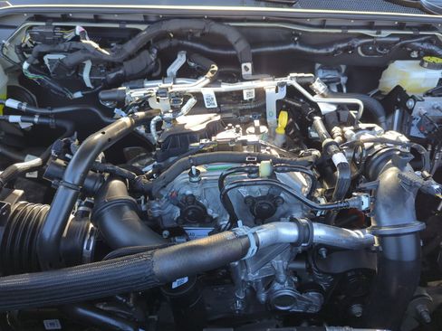 Used 2025 Ford Ranger Lariat w/ Trailer Tow Package image 20