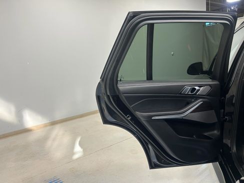 Certified 2024 BMW X5 xDrive40i w/ M Sport Package image 23