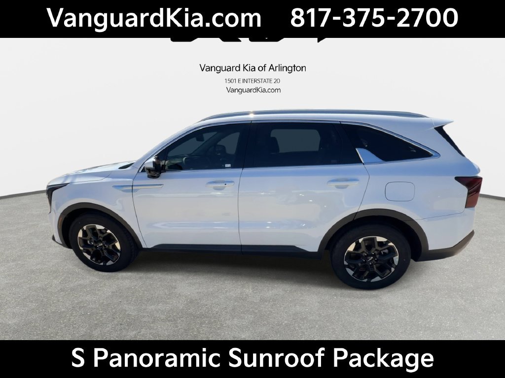 Certified 2026 Kia Sorento S w/ S Panoramic Sunroof Package FWD image 5