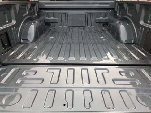 Used 2025 Ford F150 Lariat w/ Equipment Group 501A Mid image 27