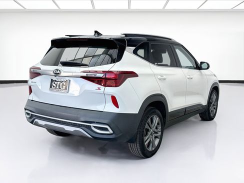 Used 2021 Kia Seltos S FWD image 4