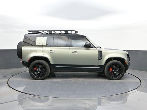 Used 2020 Land Rover Defender 110 X image 26