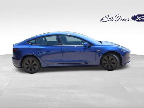 Used 2025 Tesla Model 3 Long Range RWD image 4