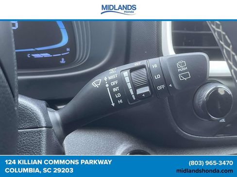 Used 2023 Hyundai Venue Limited FWD image 22