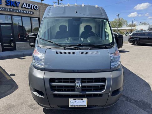Used 2018 RAM ProMaster 2500 FWD image 2