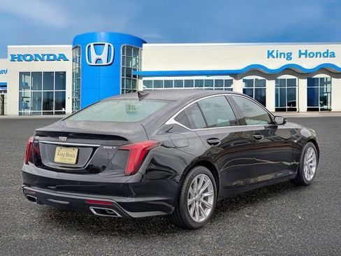 Used 2022 Cadillac CT5 Luxury image 8