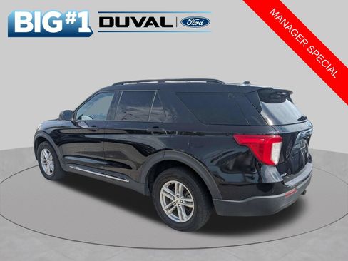 Used 2022 Ford Explorer XLT w/ Class IV Trailer Tow Package AWD/4WD image 6