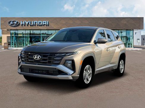 New 2026 Hyundai Tucson Blue SE image 1