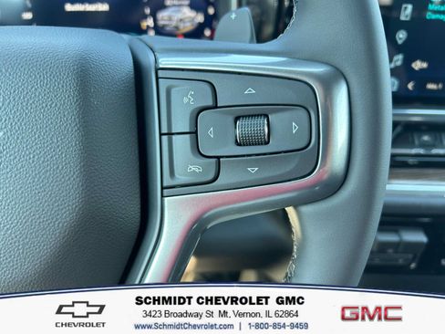 New 2026 Chevrolet Silverado 1500 RST w/ RST All Star Premium Package AWD/4WD image 16