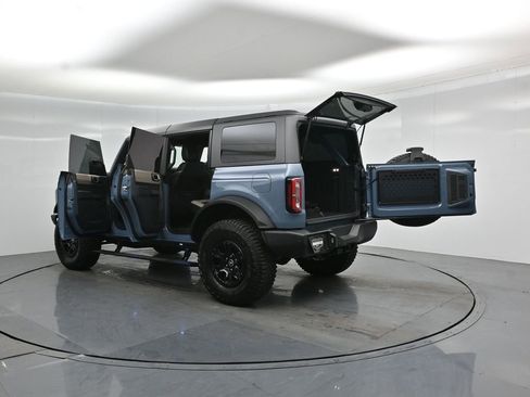 Used 2024 Ford Bronco Wildtrak AWD/4WD image 33