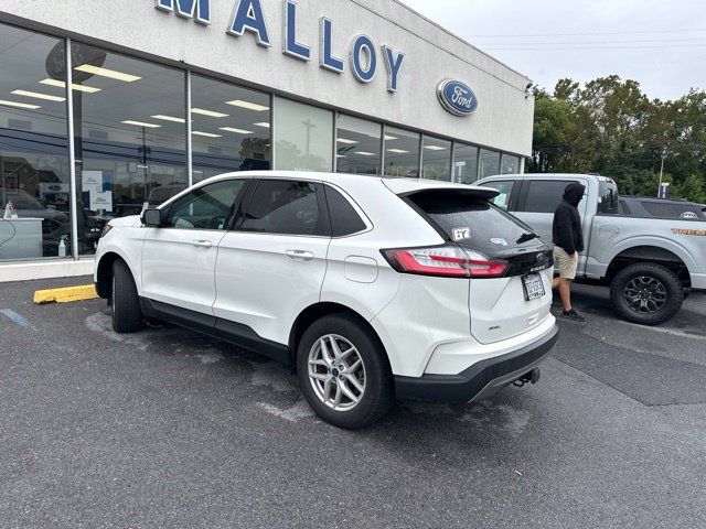 Used 2022 Ford Edge SEL w/ Convenience Package AWD/4WD image 2