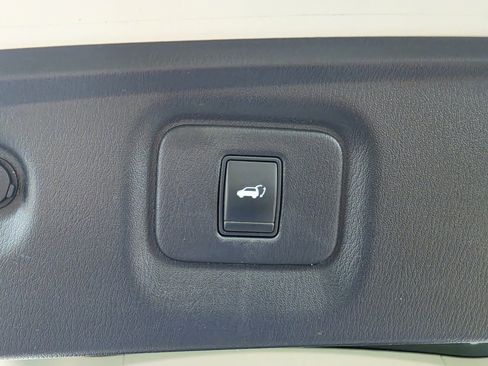 Used 2015 INFINITI QX60 FWD w/ Deluxe Touring Package image 15