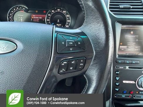 Used 2016 Ford Explorer Platinum AWD/4WD image 25