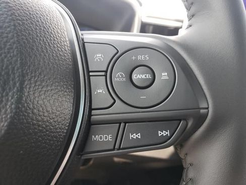 Used 2026 Toyota Corolla XSE FWD image 19