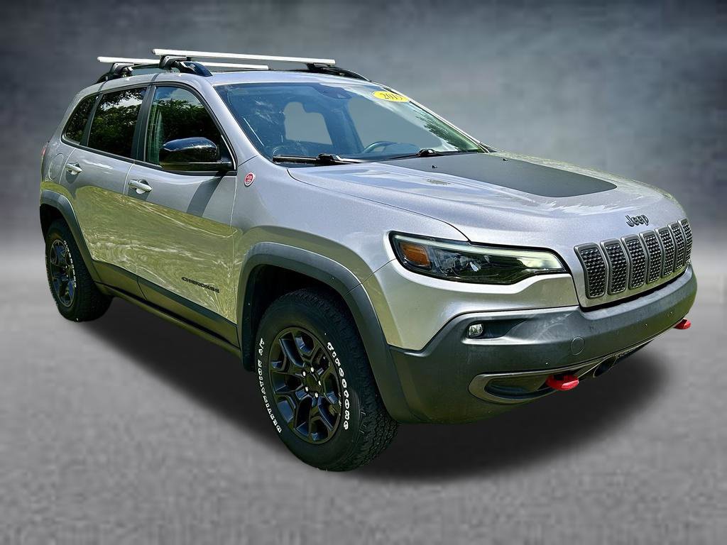 Used 2022 Jeep Cherokee Trailhawk w/ Sun, Sound & Nav Group AWD/4WD image 3