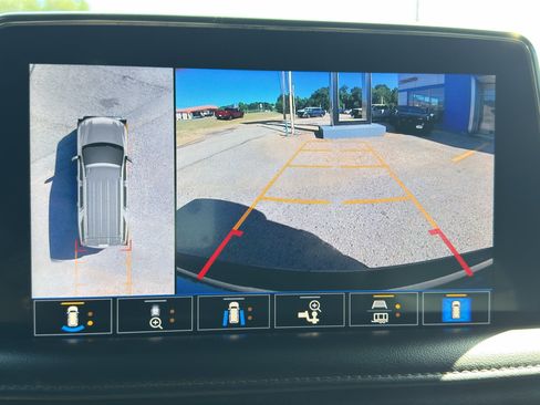 Used 2021 Chevrolet Tahoe High Country RWD image 31