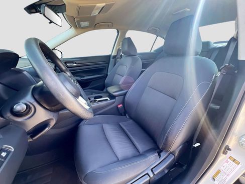 Used 2022 Nissan Altima 2.5 S FWD image 19