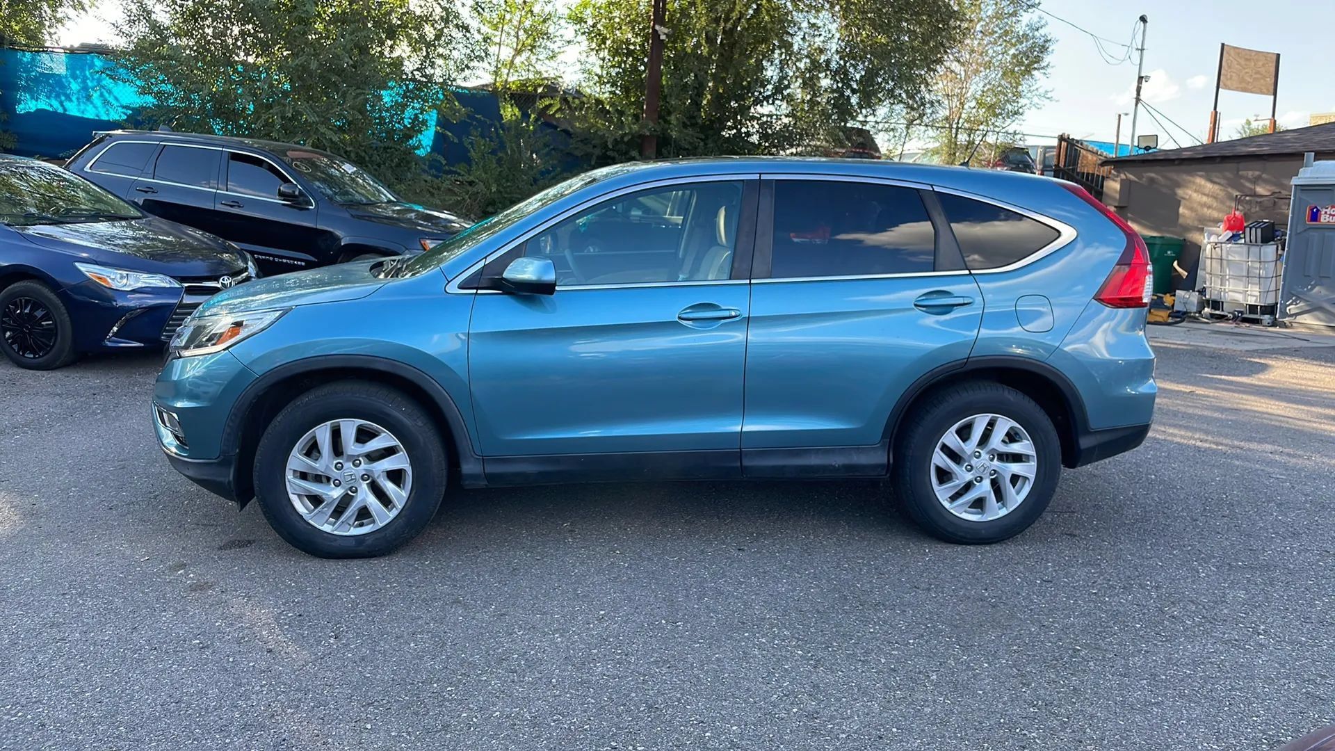 Used 2015 Honda CR-V EX image 3