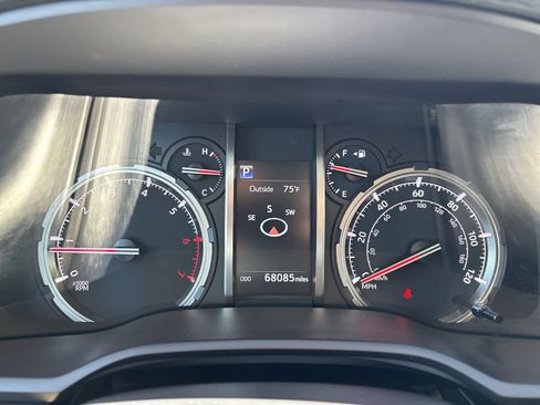 Used 2020 Toyota 4Runner Limited w/ Wilderness Package AWD/4WD image 14