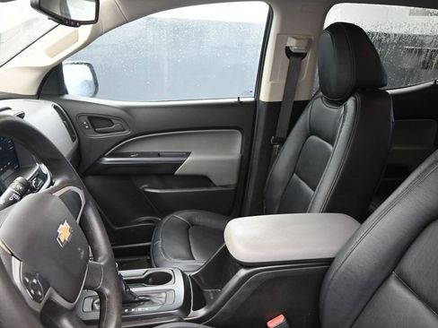 Used 2022 Chevrolet Colorado W/T w/ Custom Special Edition image 19