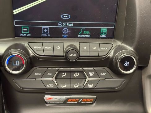 Used 2017 Chevrolet Corvette Z06 RWD image 17