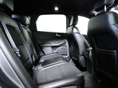 Certified 2025 Ford Escape ST-Line AWD/4WD image 12
