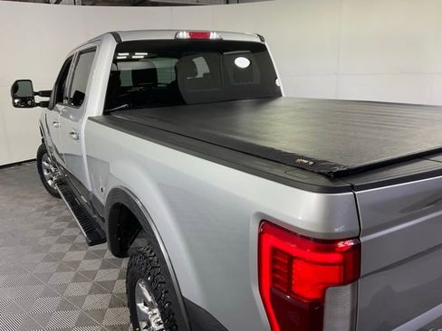 Used 2017 Ford F250 Lariat w/ Lariat Ultimate Package image 41