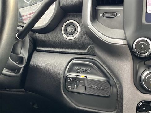 Used 2024 RAM 3500 Big Horn image 18