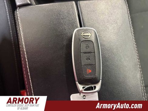 Used 2024 Nissan Rogue S image 20