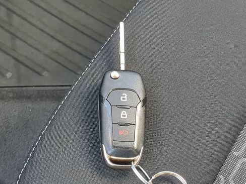 Used 2024 Ford Ranger XL image 27