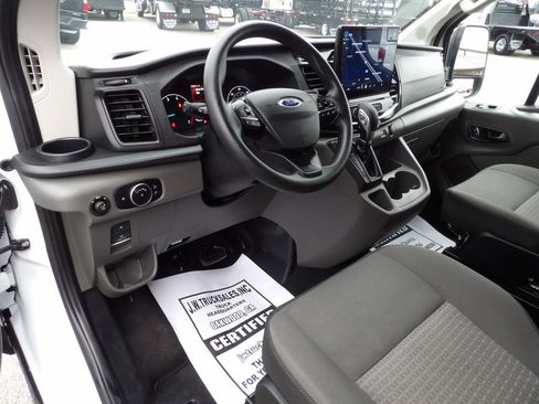 Used 2023 Ford Transit 350 XLT RWD image 16