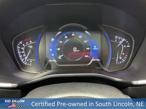 Used 2020 Hyundai Santa Fe SEL w/ Convenience + Premium Package image 11