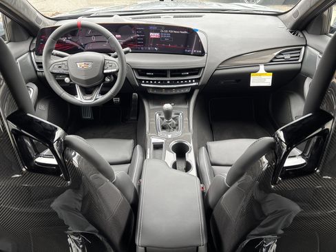 New 2026 Cadillac CT5 V Blackwing w/ Carbon Fiber 2 Package image 36