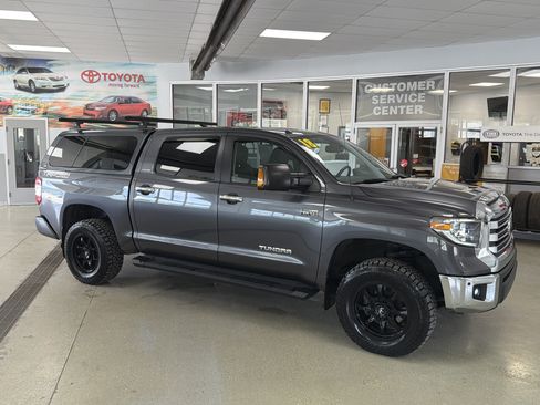 Used 2018 Toyota Tundra Limited w/ Limited Premium Package AWD/4WD image 52
