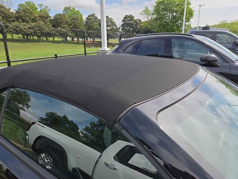 Used 2023 Chevrolet Camaro LT RWD image 3