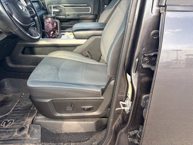 Used 2023 RAM 2500 Big Horn w/ Level 1 Equipment Group AWD/4WD image 7