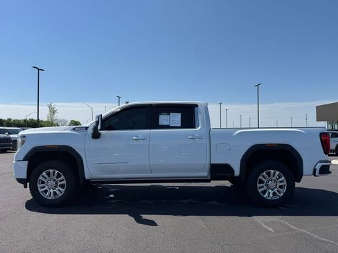Used 2021 GMC Sierra 2500 Denali w/ Denali Ultimate Package AWD/4WD image 8