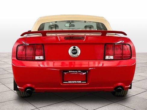 Used 2005 Ford Mustang GT Premium RWD image 4
